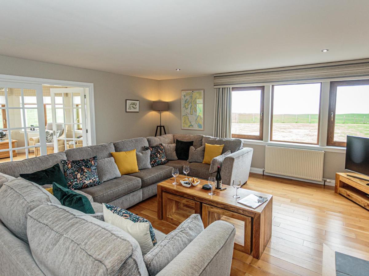 Corsewall Castle Farm Lodges Kirkcolm Экстерьер фото