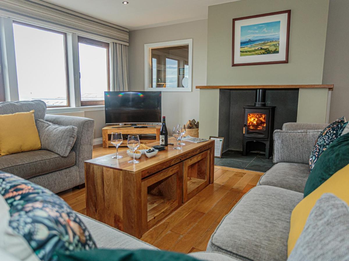 Corsewall Castle Farm Lodges Kirkcolm Экстерьер фото