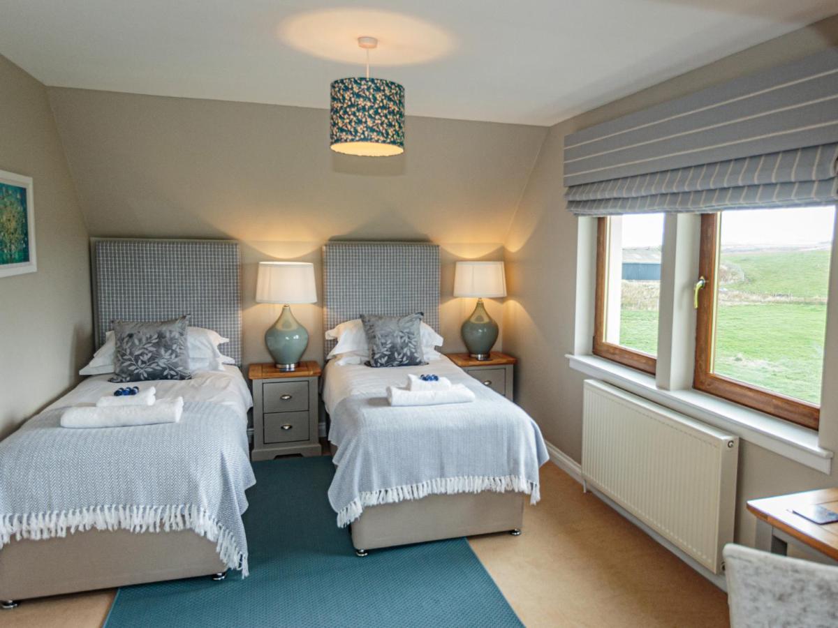 Corsewall Castle Farm Lodges Kirkcolm Экстерьер фото