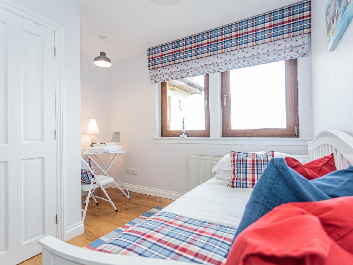 Corsewall Castle Farm Lodges Kirkcolm Экстерьер фото