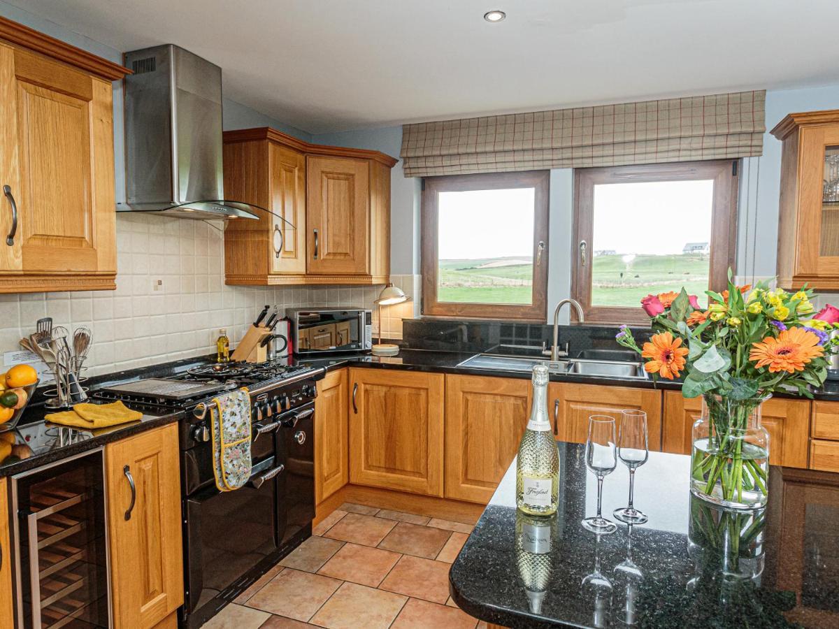 Corsewall Castle Farm Lodges Kirkcolm Экстерьер фото