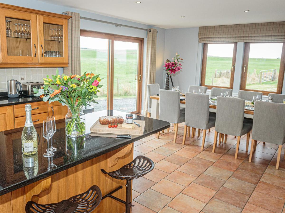 Corsewall Castle Farm Lodges Kirkcolm Экстерьер фото