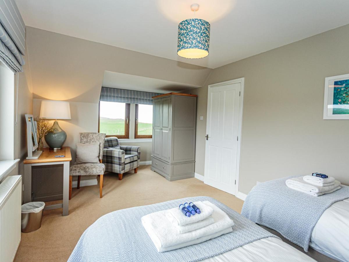 Corsewall Castle Farm Lodges Kirkcolm Экстерьер фото