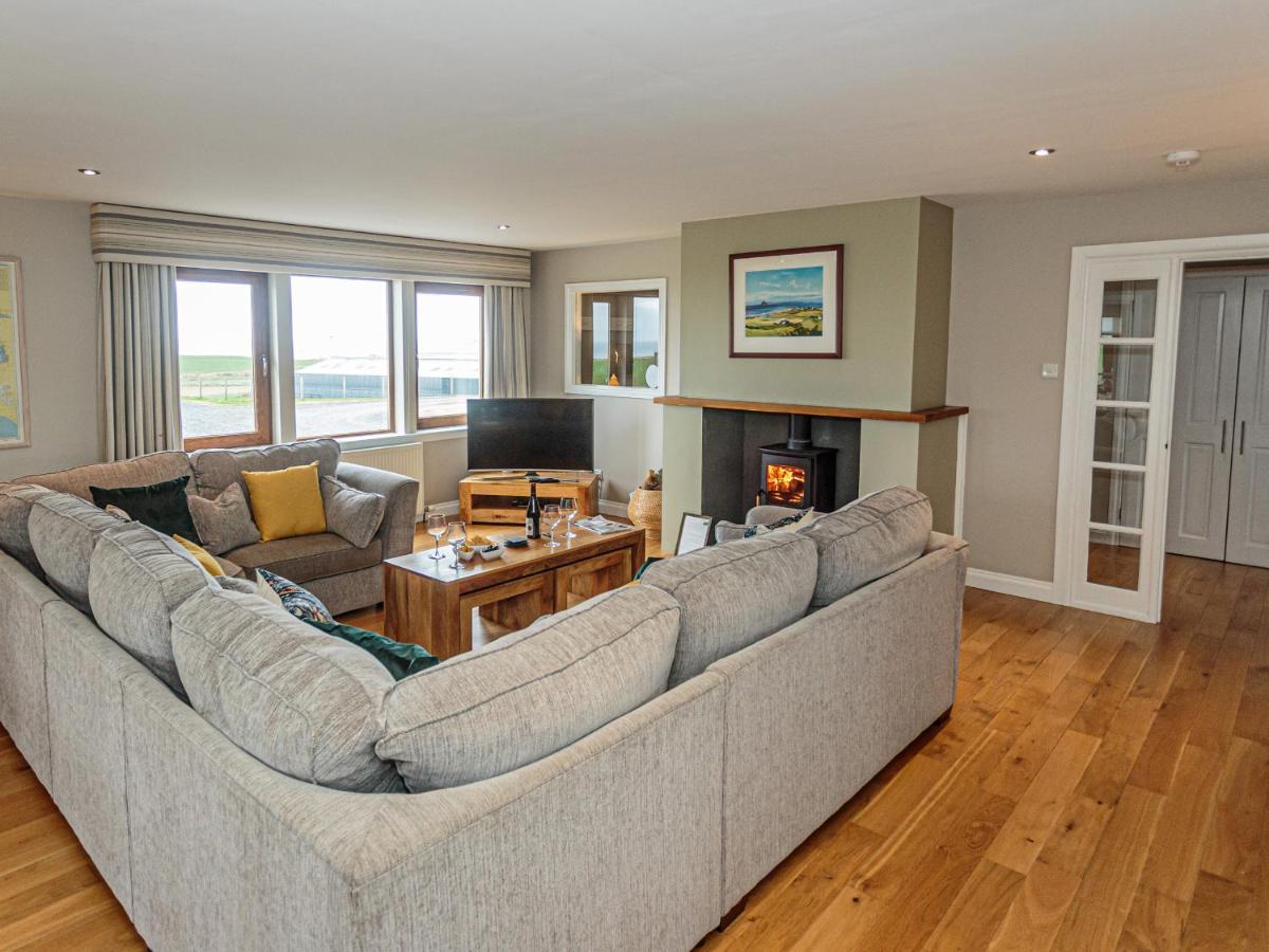 Corsewall Castle Farm Lodges Kirkcolm Экстерьер фото